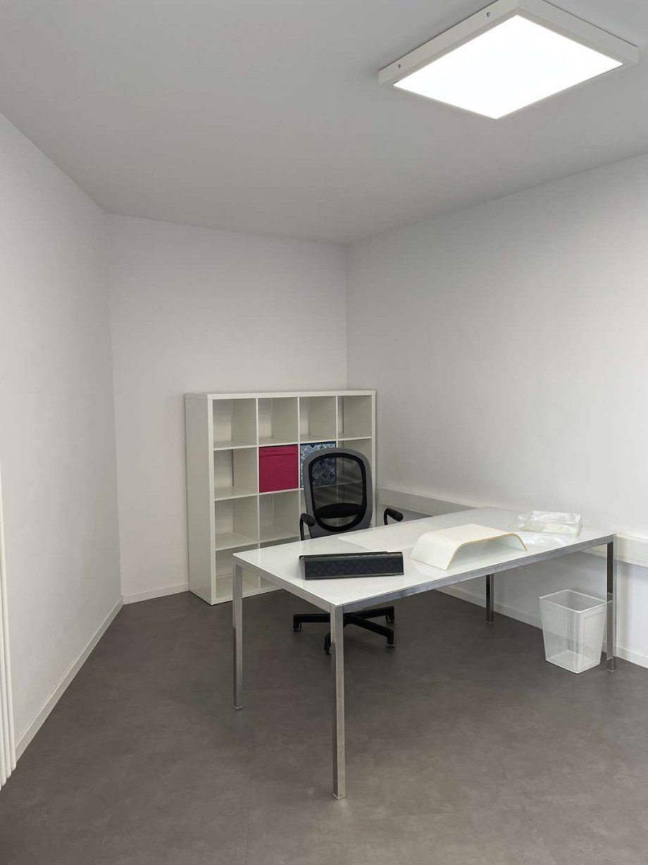 Einzelschreibtisch B�rofl�che K�ln