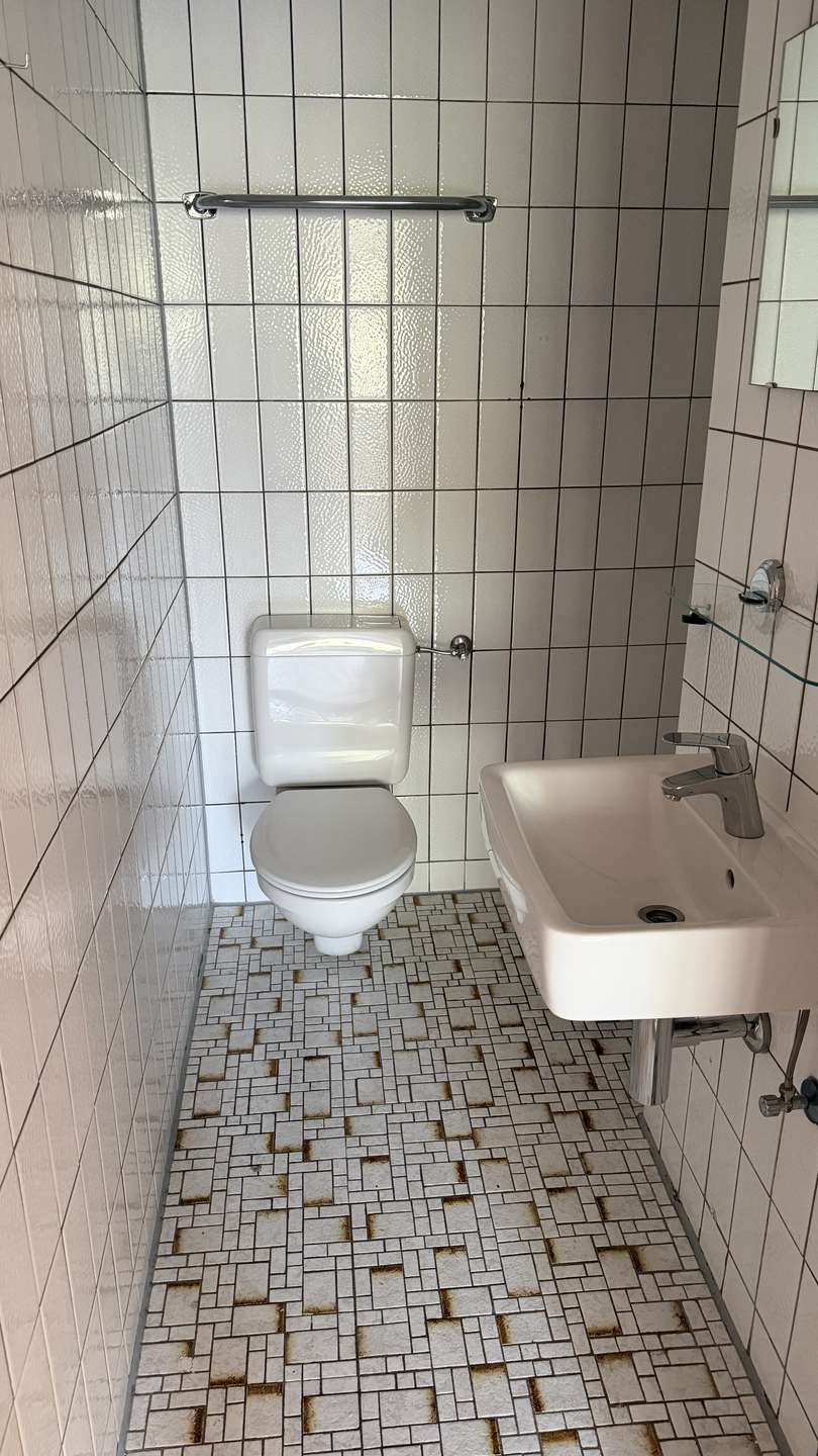 Bad2 Etagenwohnung K�ln