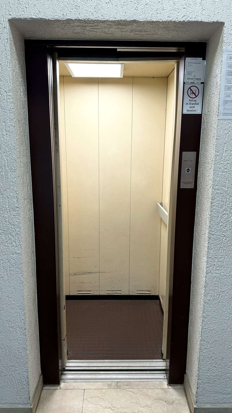 03_Aufzug Etagenwohnung K�ln
