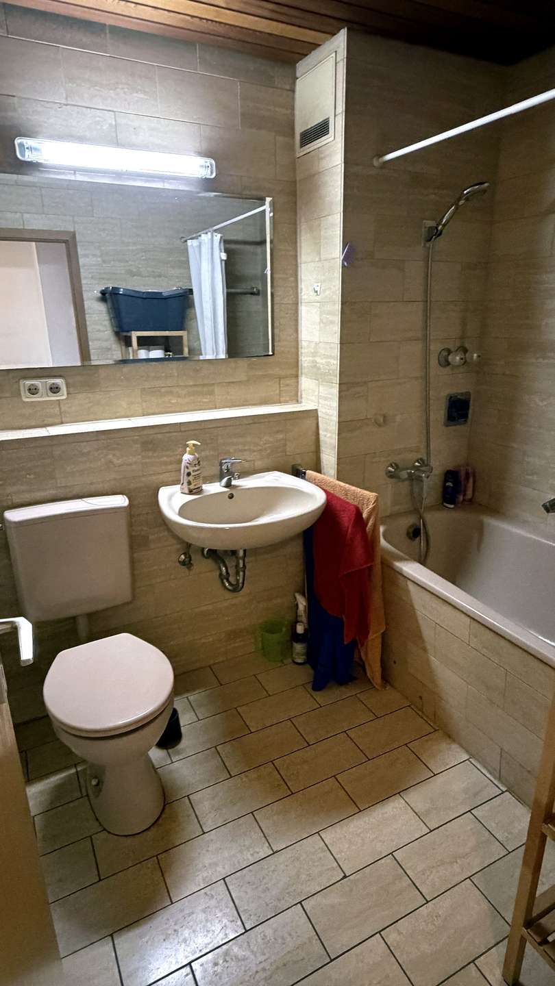 19_Bad Etagenwohnung K�ln