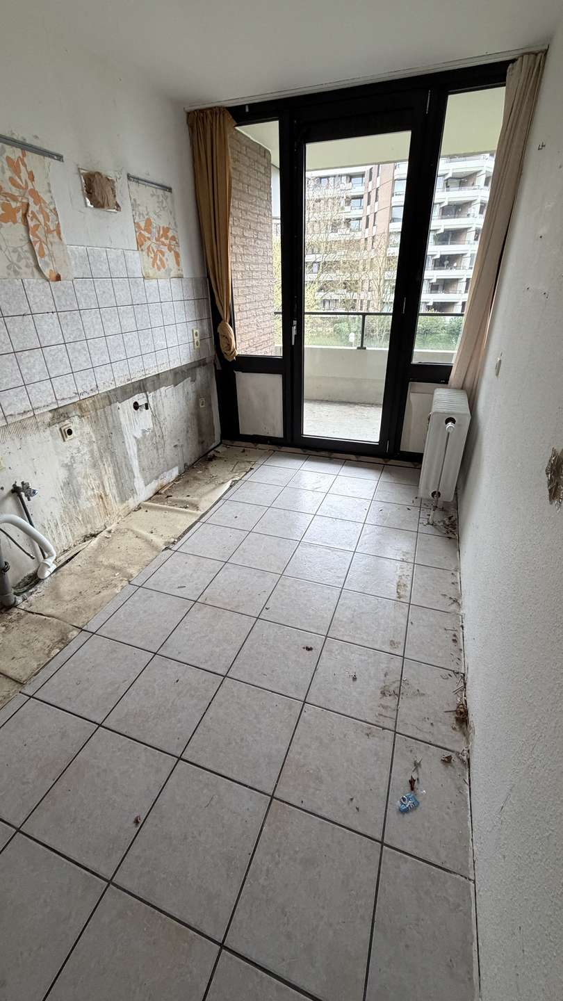 K�che Etagenwohnung K�ln