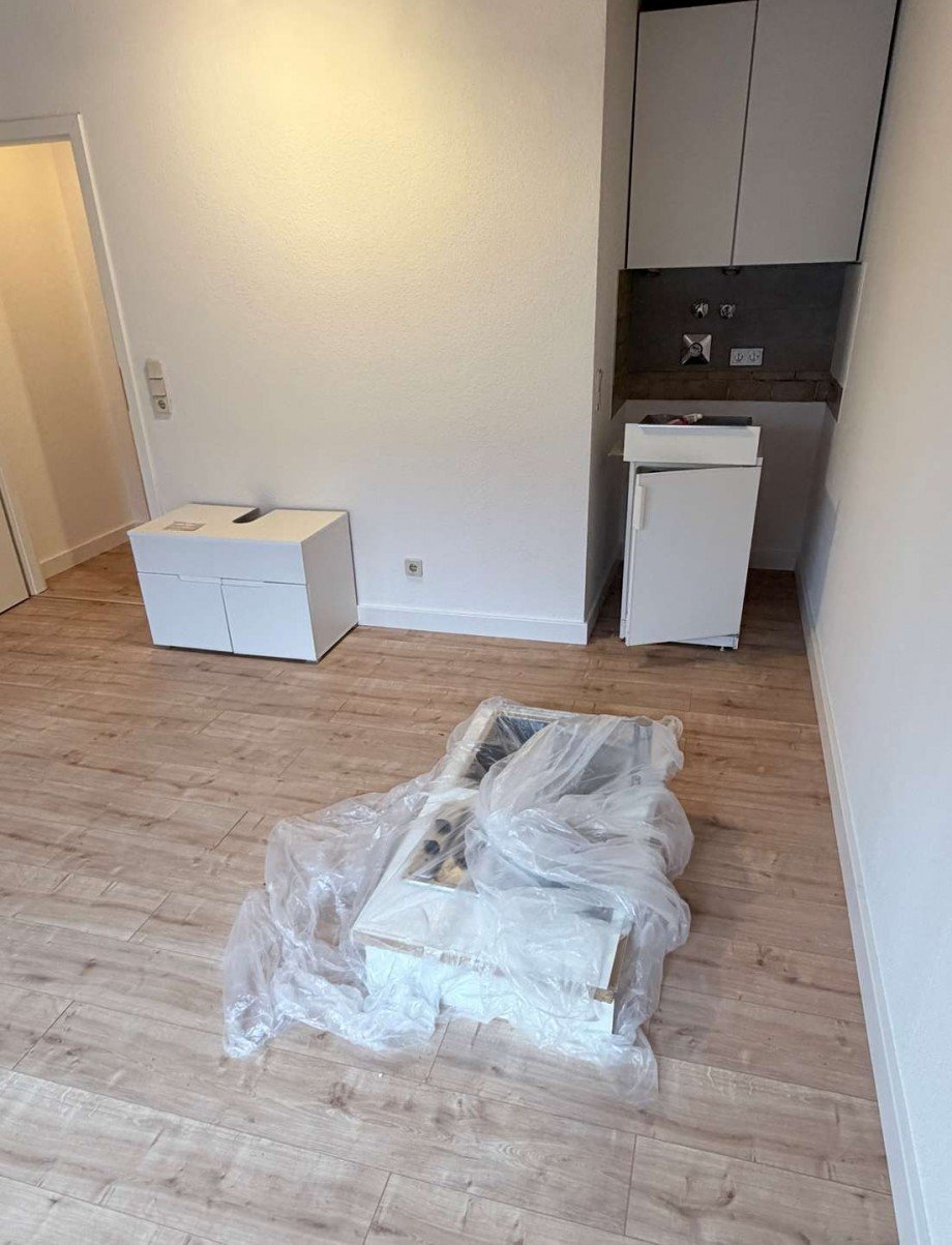 Blick zur Kochnische Etagenwohnung K�ln