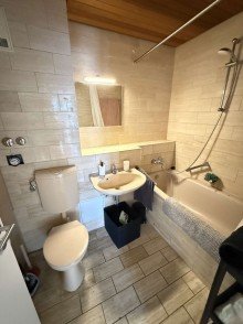 Badezimmer VERKAUFT - Investitionsobjekt oder Eigennutzung - 2-Zimmer-Wohnung mit Balkon im S�den K�lns