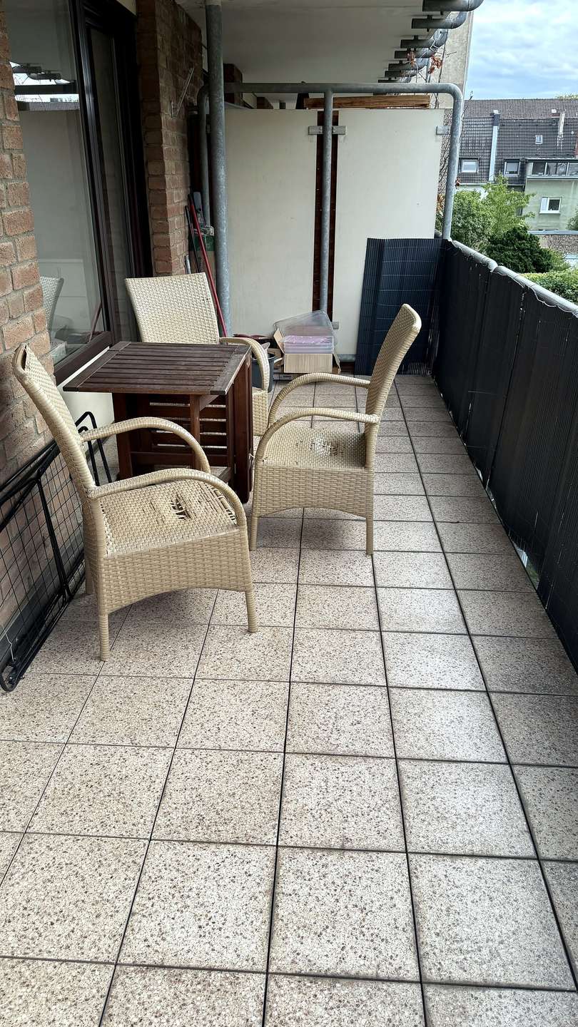 12_Balkon Etagenwohnung K�ln