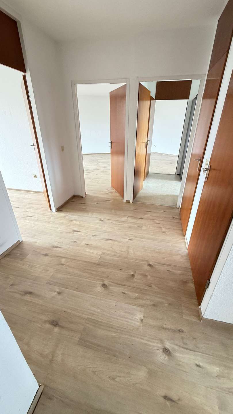 Flur Etagenwohnung K�ln