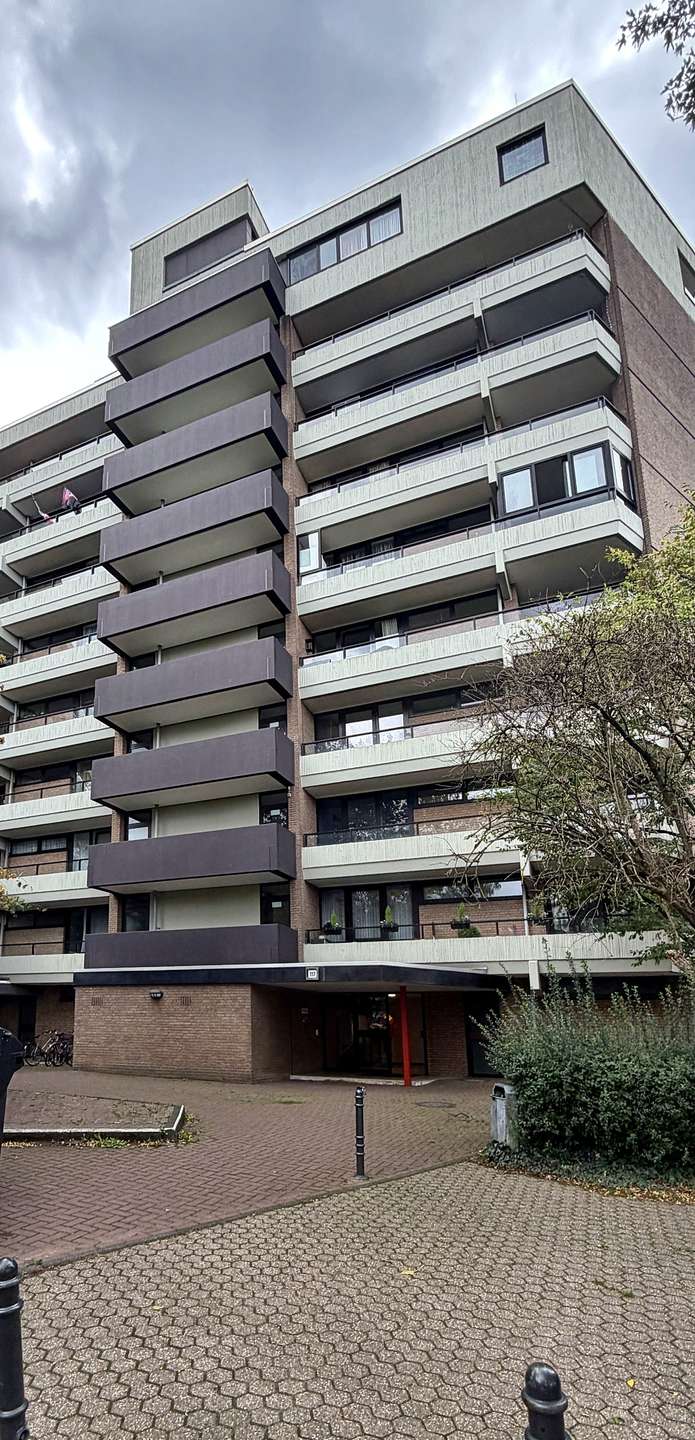 Vorderhaus Etagenwohnung K�ln